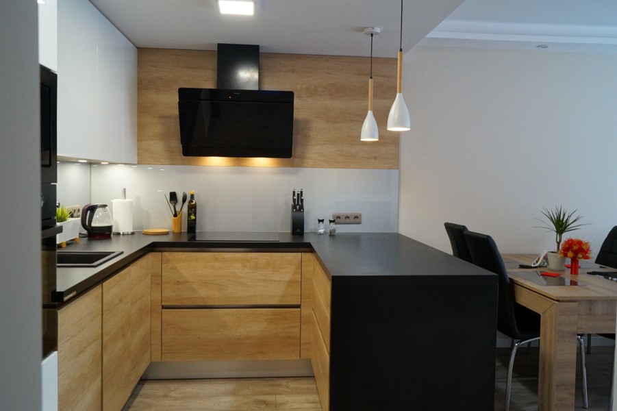 recenze kuchyní ixina: podrobný přehled designu, kvality a služeb pro vaši novou kuchyň.